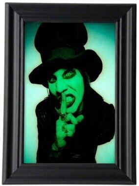 Marilyn Manson Make Up Metal Gothic Rock Alternative punk edgy Goth 90s retro